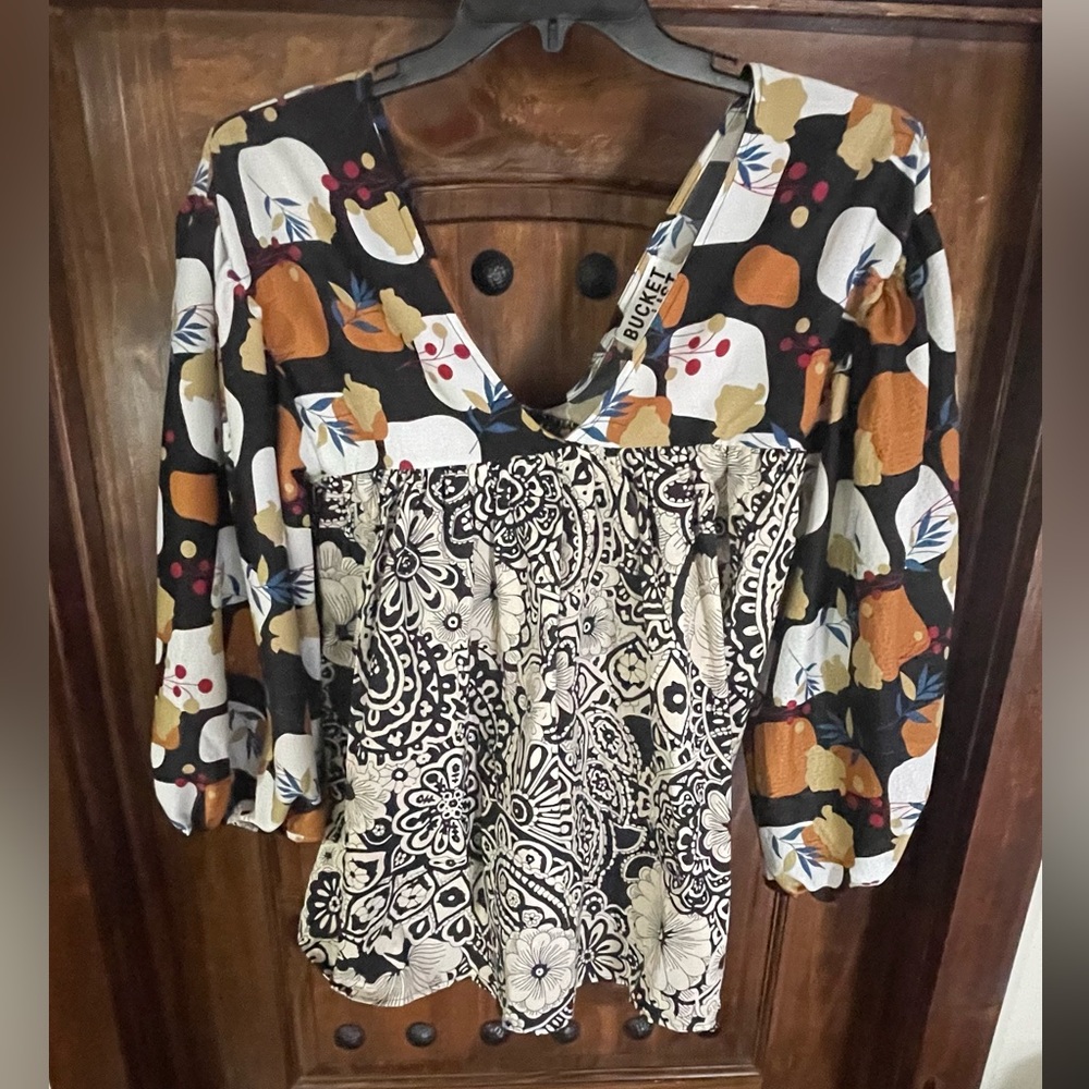 NEW Bucket List Brand (boutique find) Top | Medium (tags attached never worn)